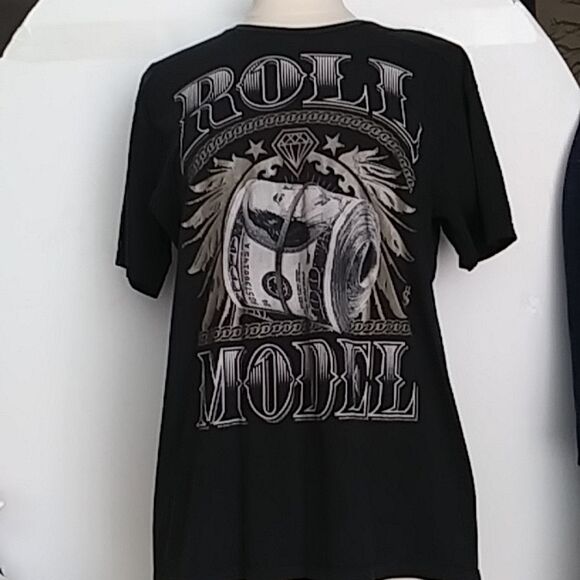 Roll Model T-Shirt Graphic of a Roll of $100s Surrounded by Bling - Picture 1 of 6